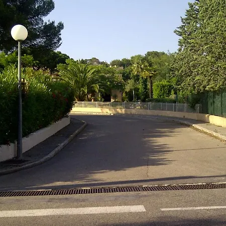 Апартаменти Superb With Balcony Near The *