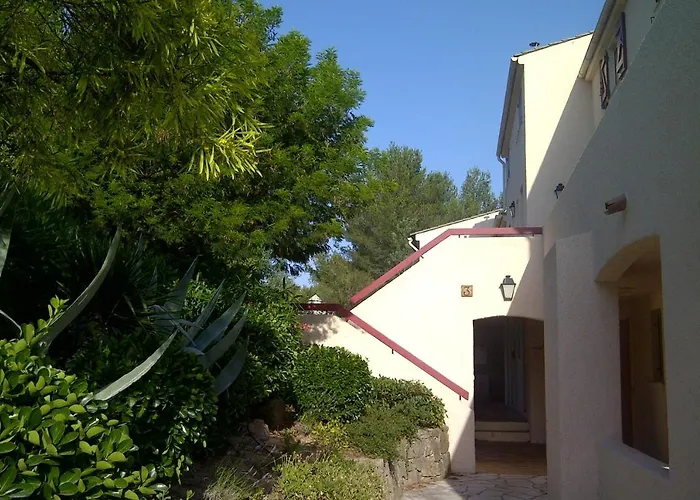 Superb With Balcony Near The Апартаменти *