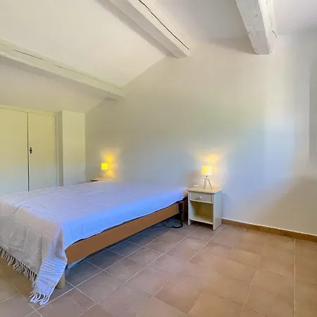 Superb With Balcony Near The Apartment